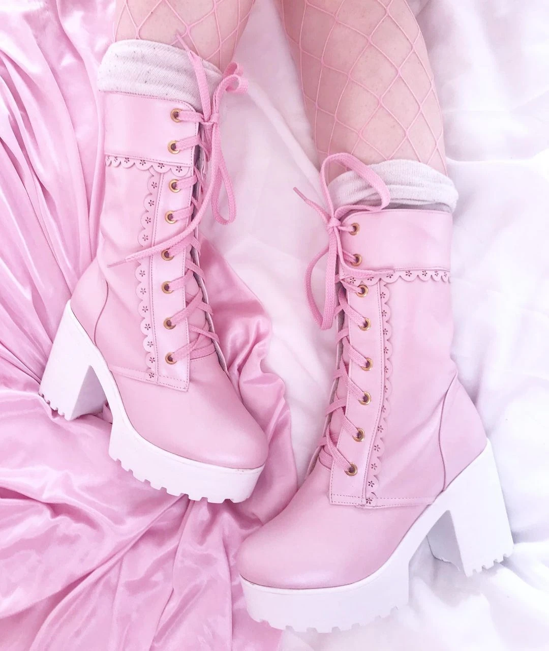 Chunky Lace Platform Boots 3 Chunky Lace Platform Boots