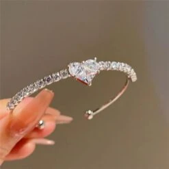 Crystal Heart Lovecore Bangle Bracelet -Clothing Discount Store crystal heart lovecore bangle bracelet pink princess fairycore 182