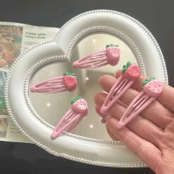 Kawaii Strawberry Clippies -Clothing Discount Store kawaii strawberry clippies barettes hair barette clip clips strawberries clip babe 476