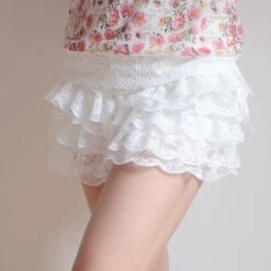 Lace Ruffled Bloomer Shorts 18 Lace Ruffled Bloomer Shorts -Clothing Discount Store lace ruffled bloomer shorts white black lace bloomer shorts bloomers briefs frilly kawaii babe 558